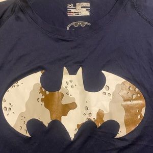 Under Armor 2XL Batman tee shirt